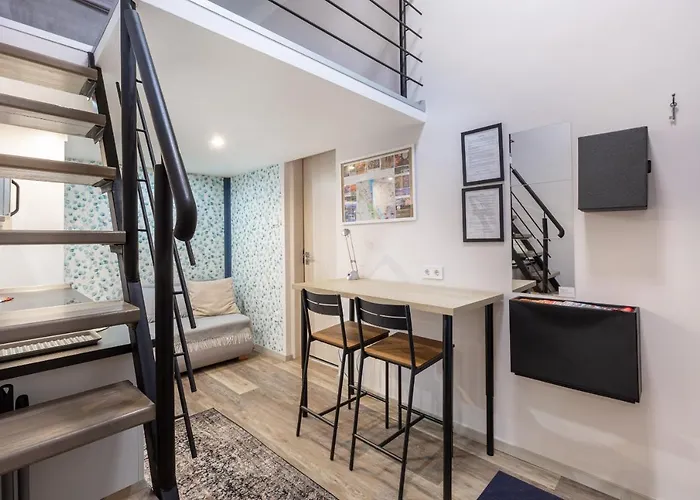 Studio Apartment